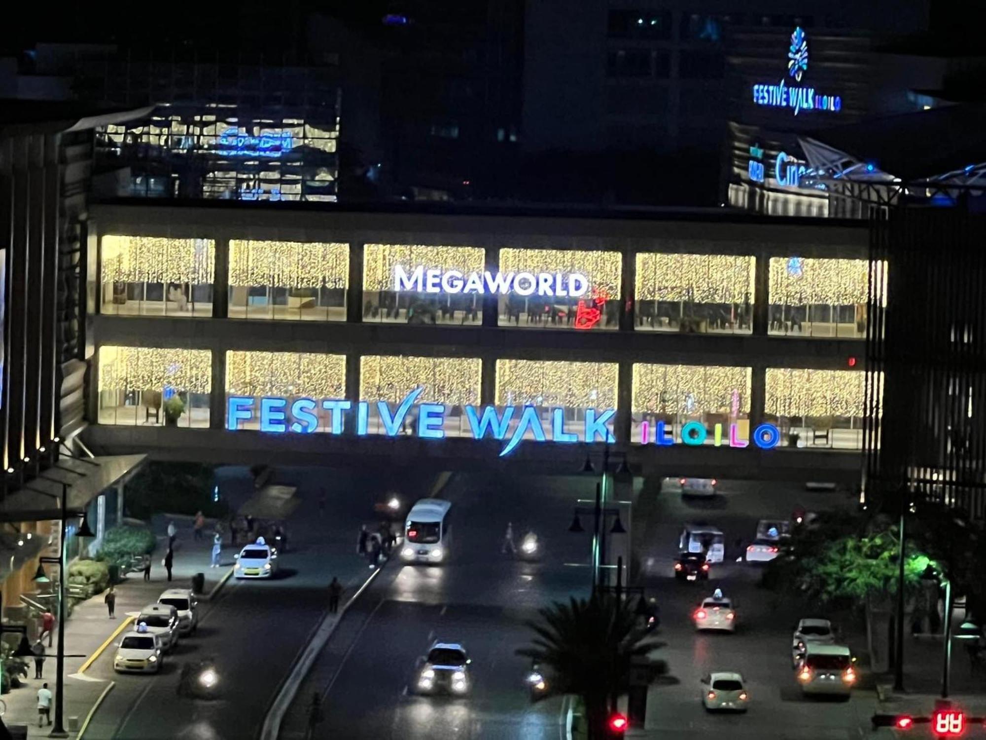Deluxe Condo 2 Bedroom, 7Th Floor Room Bc In One Madison Tower 3, Megaworld Boulevard, Mandurriao Iloilo City, Philippines エクステリア 写真