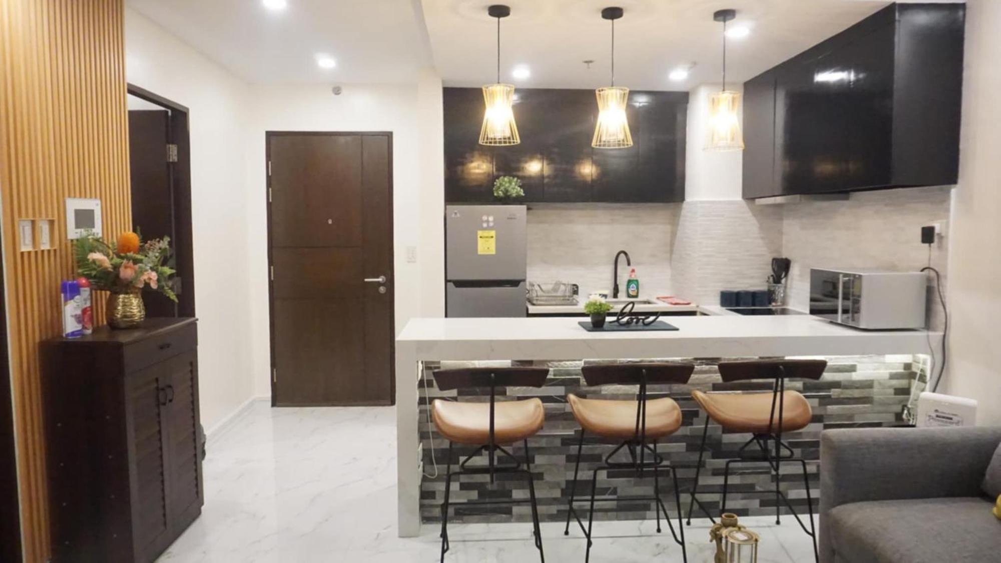 Deluxe Condo 2 Bedroom, 7Th Floor Room Bc In One Madison Tower 3, Megaworld Boulevard, Mandurriao Iloilo City, Philippines エクステリア 写真
